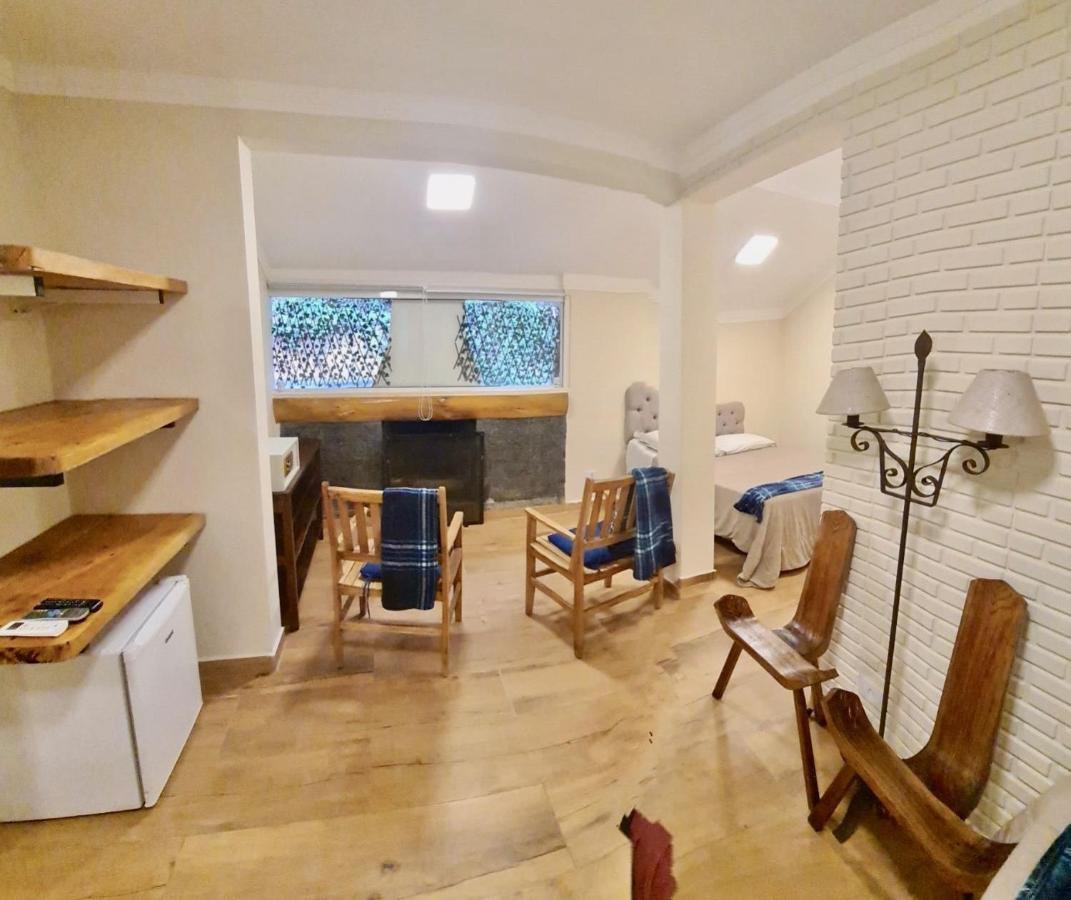Casa Mantiqueira - Proxima Ao Capivari E Opcoes De Hidromassagem Campos do Jordão