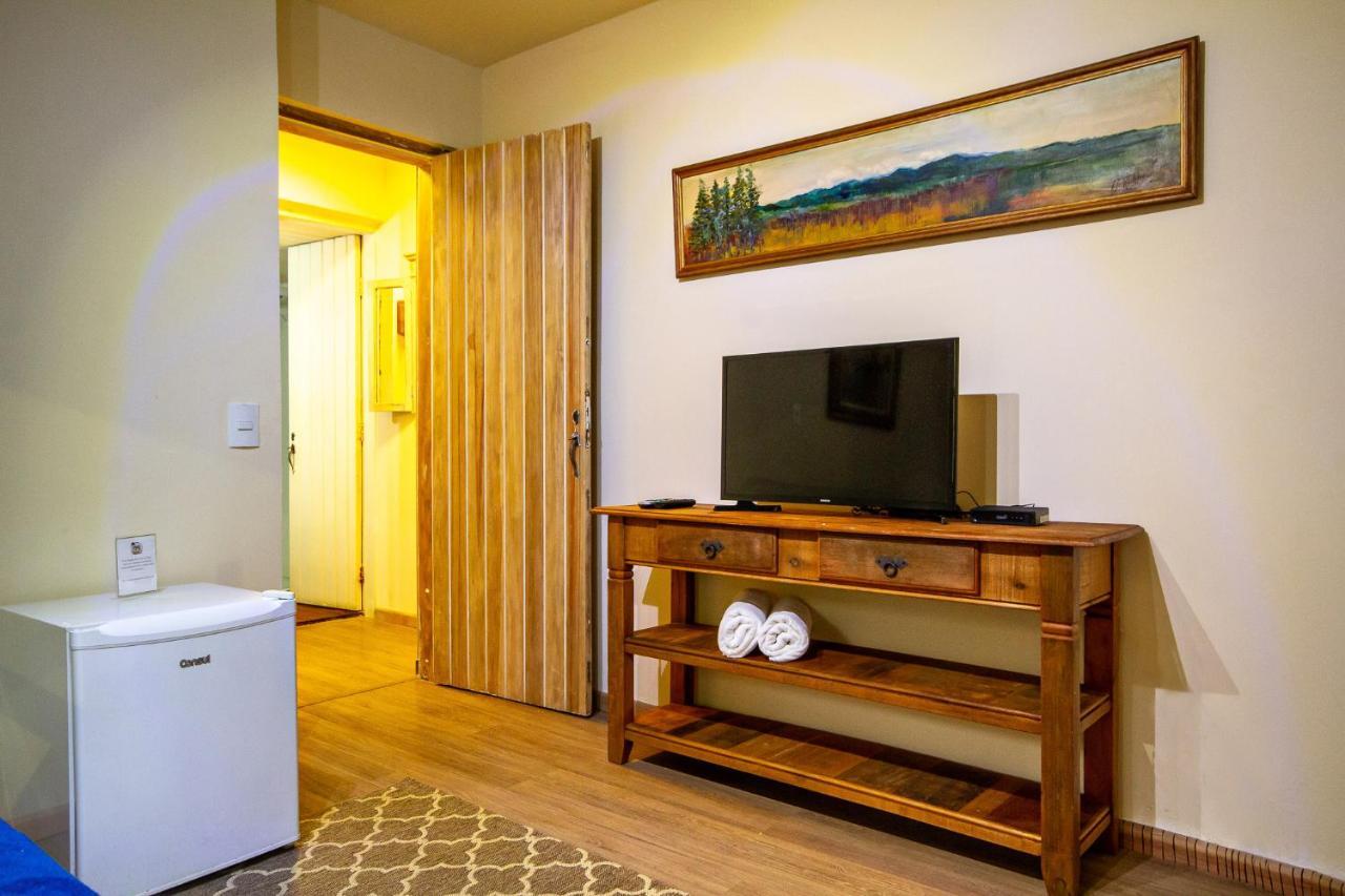 Hotel Casa Mantiqueira - Proxima Ao Capivari E Opcoes De Hidromassagem